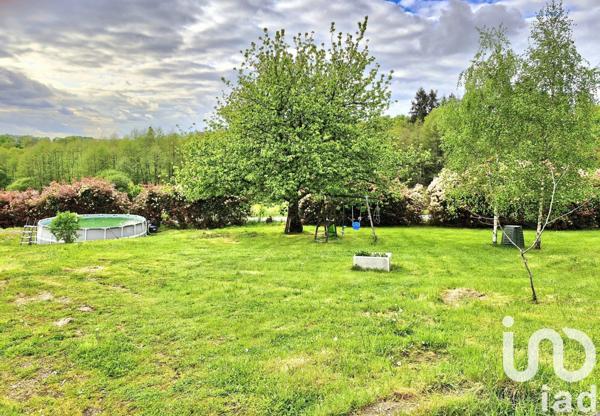 Maison 5 pièces de 130 m² à Étagnac (16150)