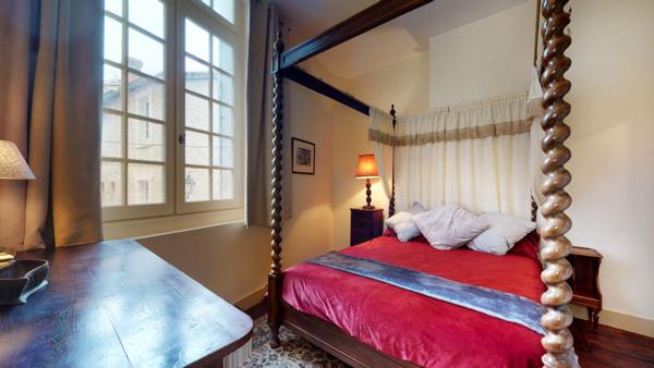 Appartement Périgueux 143 m2 dans hôtel particulier