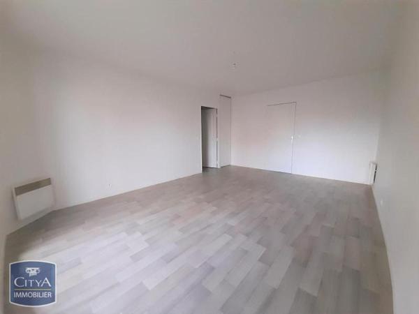 Appartement à louer 2 pièces 44.02m²