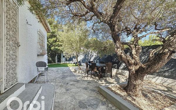 Maison à vendre    5 pièces • 110,94 m2 Fréjus