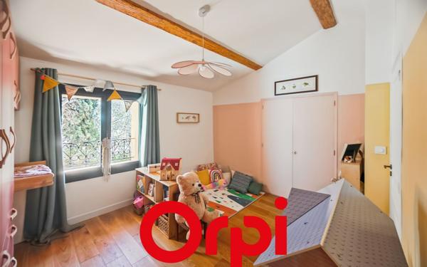 Maison à vendre    4 pièces •  La Cadière-d'Azur