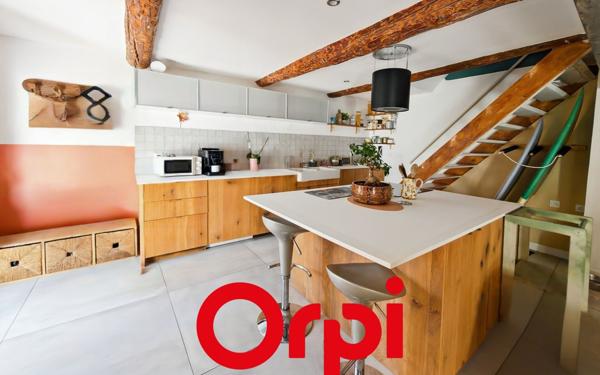 Maison à vendre    4 pièces •  La Cadière-d'Azur