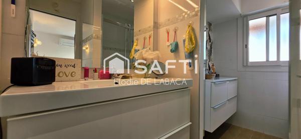 CENTRE CANNES 3 PIECES 95 M2 DERNIER ETAGE VUE MER