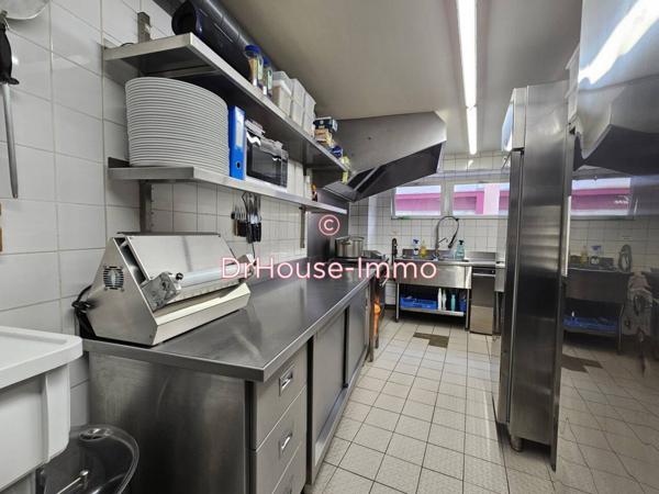 Commerce à vendre 4 pièces de 165 m²