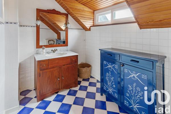 Maison à vendre 8 pièces 266 m² Saint-Étienne-de-Montluc