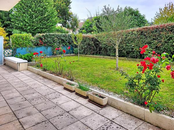 Appartement 3 pièces avec terrasse et jardin, au calme absolu !