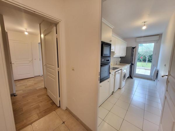 Appartement 3 pièces avec terrasse et jardin, au calme absolu !