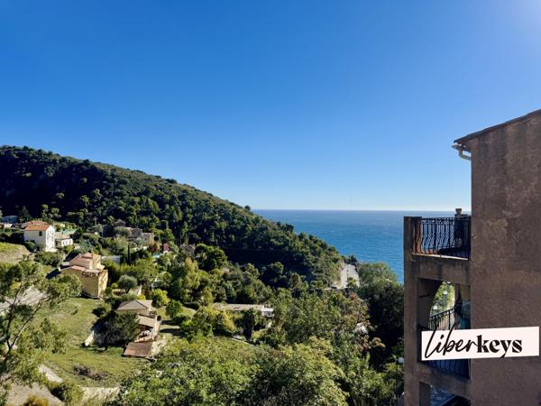 Èze – Studio à réinventer avec terrasse de 115 m² vue mer et piscinable