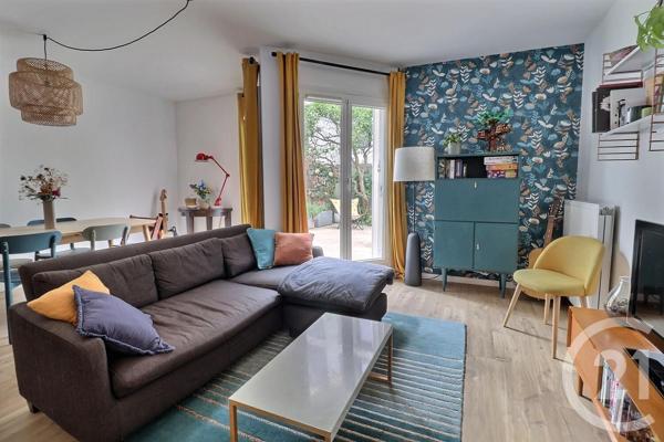 Appartement F4 à vendre  4 pièces - 87,05 m 2   PARIS  - 75019