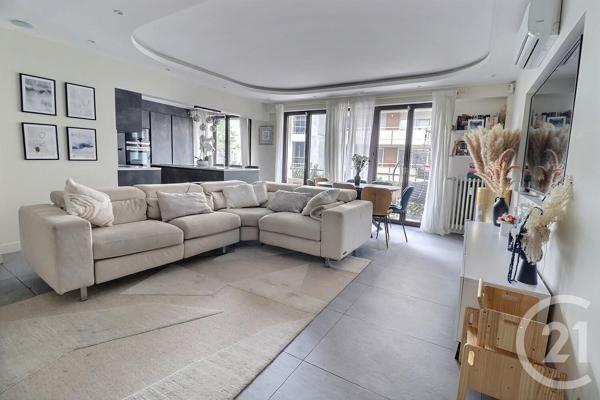 Appartement F4 à vendre  4 pièces - 87,05 m 2   PARIS  - 75019