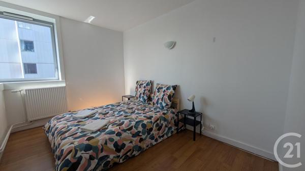 Appartement F4 à vendre  4 pièces - 87,05 m 2   PARIS  - 75019
