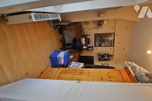 Maison avec 1 étage - 47 m² environ – 3 pièces dont 1 chambre – Véranda - Jardin - Parcelle 204 m²