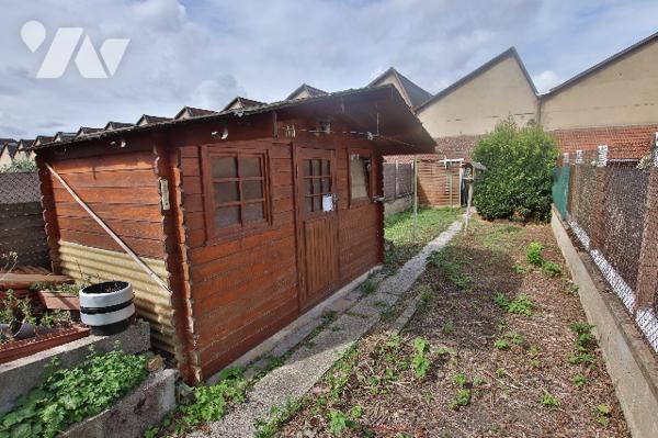 Maison avec 1 étage - 47 m² environ – 3 pièces dont 1 chambre – Véranda - Jardin - Parcelle 204 m²