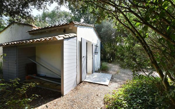 Maison à vendre    2 pièces •  Les Portes-en-Ré