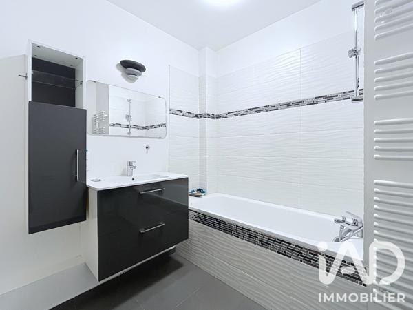 Maison à vendre 5 pièces 100 m² Champs-sur-Marne