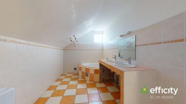 Maison 3 pièces - 83 m²