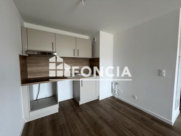 Location Appartement 2 pièces 44.15 m² - Laval 53000
