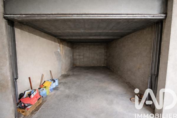 Parking à vendre 12 m² Paris 20