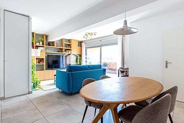 Bel appartement T4 récent de 81,01m2 au dernier étage avec terrasse