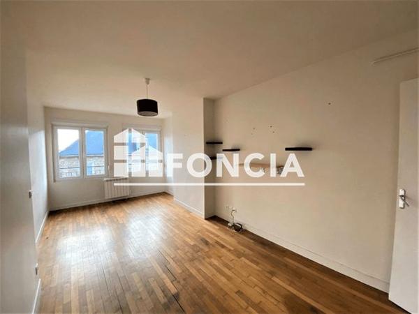 Location Appartement 3 pièces 52.4 m² - 16-18 RUE DU 6 JUIN Flers 61100