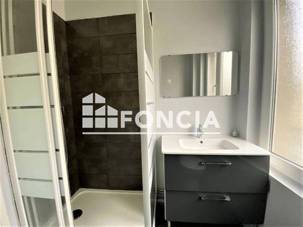 Location Appartement 3 pièces 52.4 m² - 16-18 RUE DU 6 JUIN Flers 61100