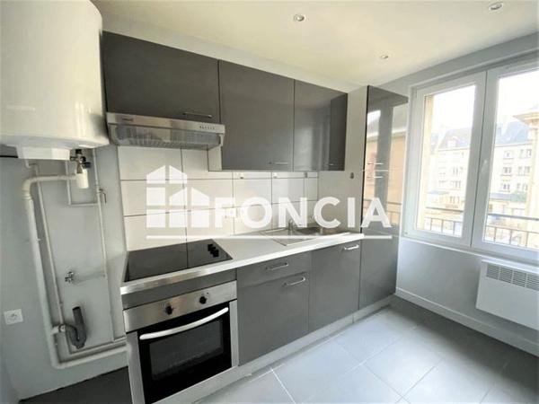 Location Appartement 3 pièces 52.4 m² - 16-18 RUE DU 6 JUIN Flers 61100