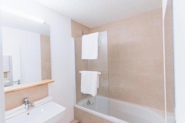 INVESTISSEMENT LOCATIF – Cauterets – Résidence Appart'Hôtel Garden & City – 7,95 % de rentabilité