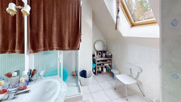 T2 DUPLEX 61 M2 PROCHE COMMERCES