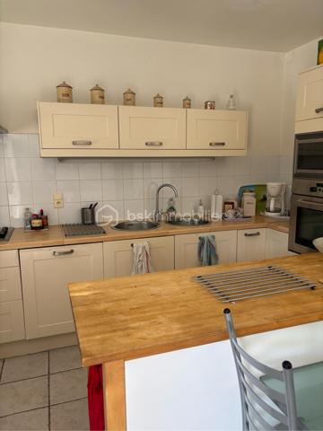 Maison de village de 220 m²