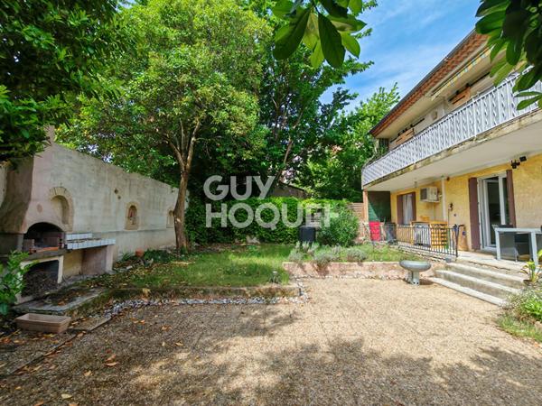 Appartement de charme avec jardin et garage - 125 m² - Proche centre de Carpentras