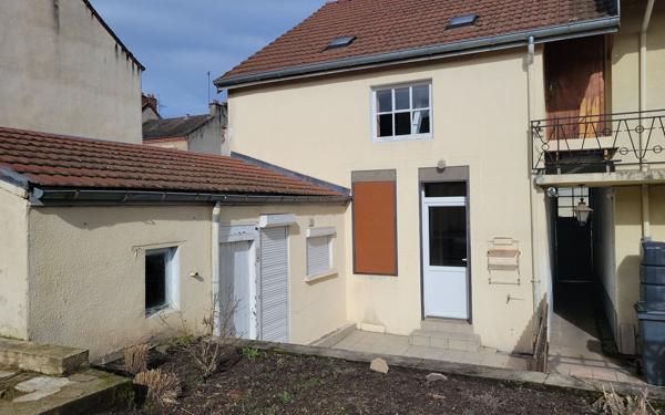 Maison à louer    4 pièces •  Le Creusot