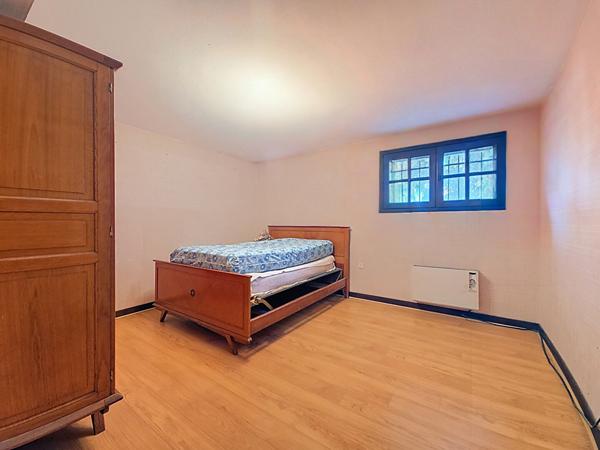 Maison 5 pièces de 157m² sur un terrain arboré de 580m² avec sous-sol à vendre en exclusivité dans un quartier calme et recherché de Ramonville Saint-Agne