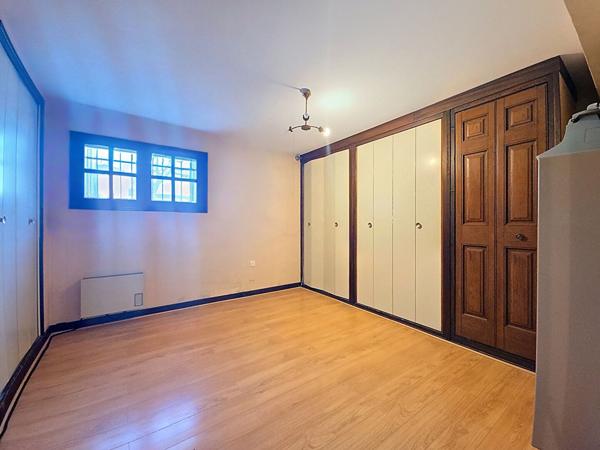 Maison 5 pièces de 157m² sur un terrain arboré de 580m² avec sous-sol à vendre en exclusivité dans un quartier calme et recherché de Ramonville Saint-Agne