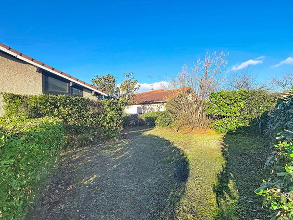 Maison 5 pièces de 157m² sur un terrain arboré de 580m² avec sous-sol à vendre en exclusivité dans un quartier calme et recherché de Ramonville Saint-Agne