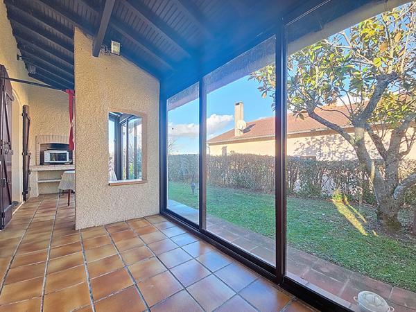 Maison 5 pièces de 157m² sur un terrain arboré de 580m² avec sous-sol à vendre en exclusivité dans un quartier calme et recherché de Ramonville Saint-Agne