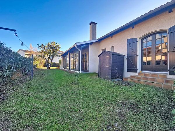 Maison 5 pièces de 157m² sur un terrain arboré de 580m² avec sous-sol à vendre en exclusivité dans un quartier calme et recherché de Ramonville Saint-Agne