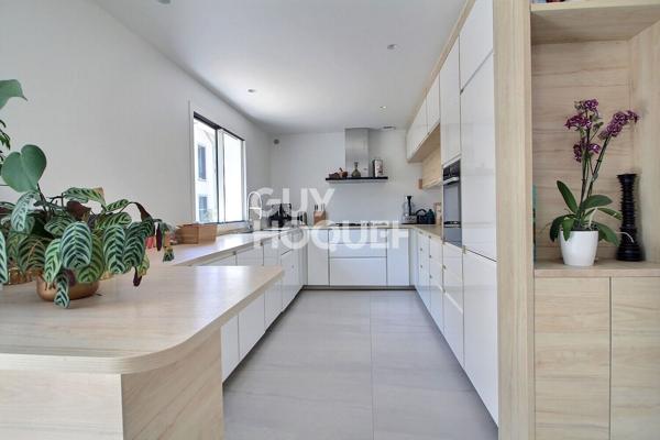 Maison Velizy Bas 6 pièces 165m²