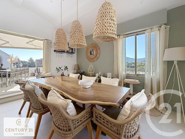 Appartement F4 à vendre  4 pièces - 95,52 m2 MANDELIEU LA NAPOULE - 06