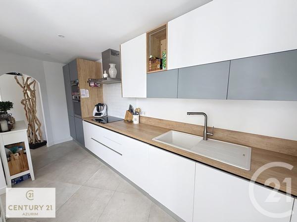 Appartement F4 à vendre  4 pièces - 95,52 m2 MANDELIEU LA NAPOULE - 06