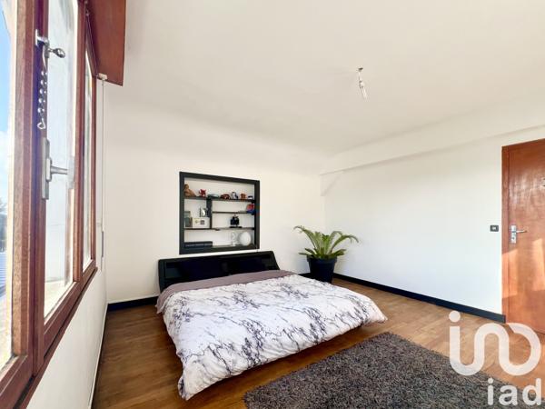 Maison à vendre 6 pièces 145 m² Bréal-sous-Montfort