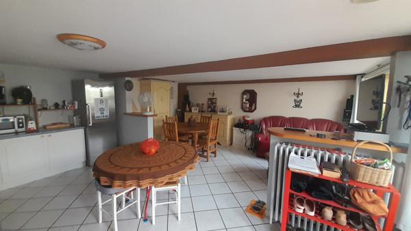 Die (26150) BAISSE DE PRIX IMPORTANTE DE 31 000 € ! Maison avec jardin et garage 26150 Die