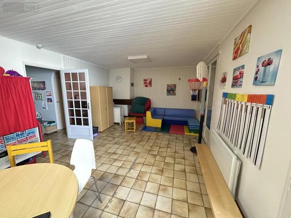 Achat - Maison Montaigu-Vendée 85600 4 pièces 87 m 2 561 m 2