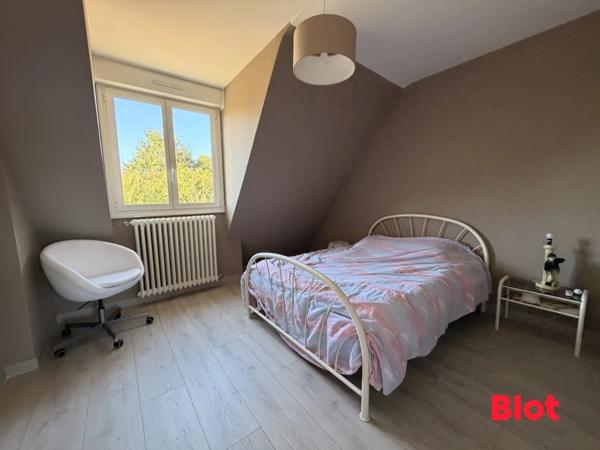 Maison 6 pièce(s)