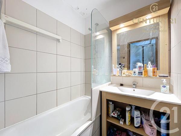 Appartement Chambre à vendre  1 pièce - 20,10 m2 MARSEILLE - 13008