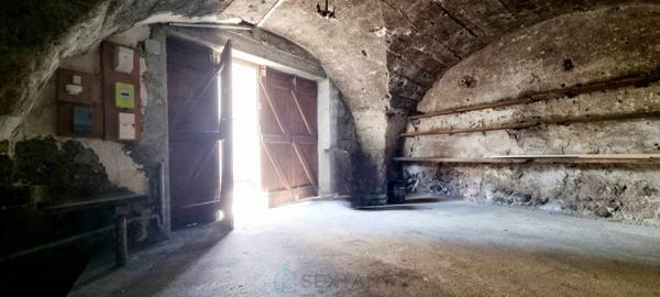 MAISON DE VILLAGE AVEC VUE PANORAMIQUE, SOULASSE