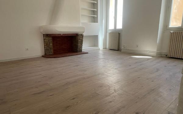 Appartement à vendre    3 pièces • 58,50 m2 La Seyne-sur-Mer