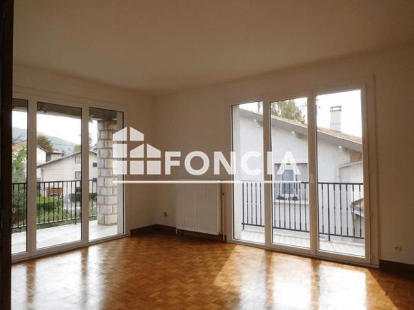Location Appartement 4 pièces 98.45 m² - 12 RUE SANTOS DUMONT Gap 05000