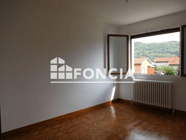 Location Appartement 4 pièces 98.45 m² - 12 RUE SANTOS DUMONT Gap 05000