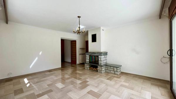 Maison grand terrain Montagnole