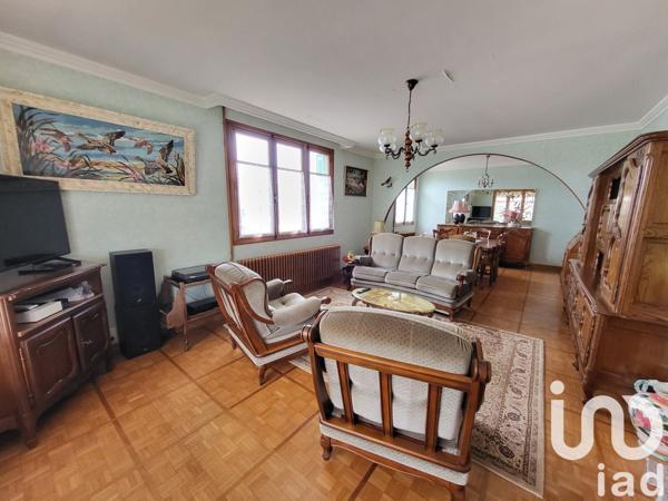 Maison à vendre 5 pièces 115 m² Saint-Georges-de-Poisieux